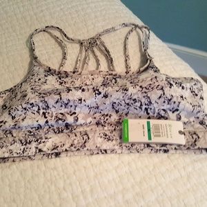 Gaiam Liv Medium Impact Sports Bra NWT